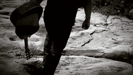 Disturbed - The Sound Of Silence [Official Music Video]