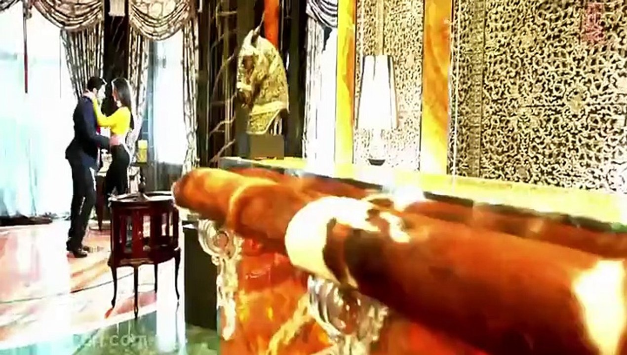 Galat Baat Hai - Full HD (Main Tera Hero)-(MirchiFun.com)