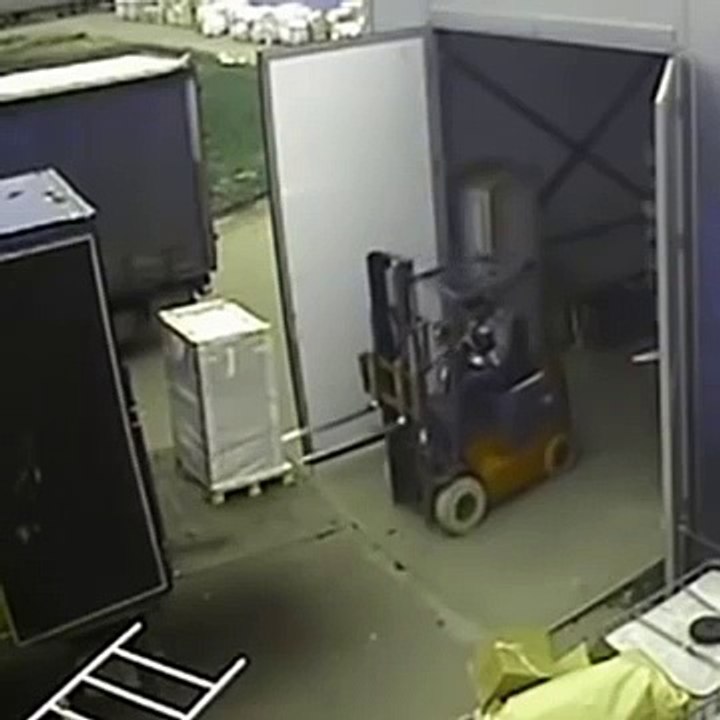 Korkunc Forklift Kazasi