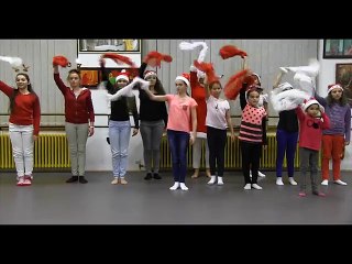 Flashmob pères Noël  19 déc mission Inde