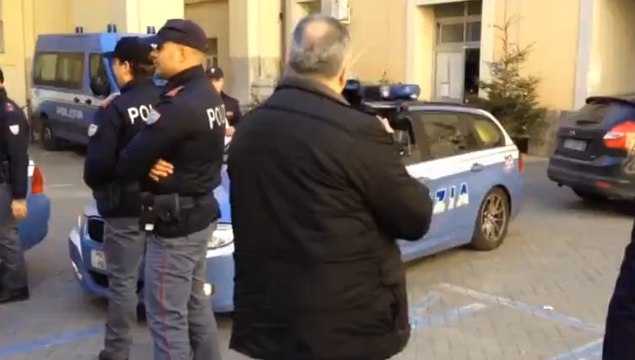 Caserta - 24 arresti a Trentola Ducenta, anche il sindaco Griffo - live - (10.12.15)