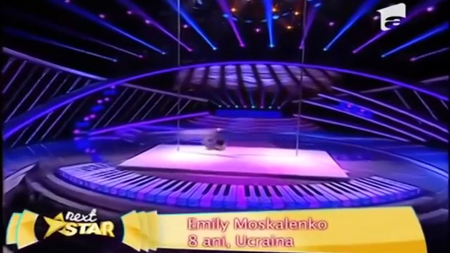 8-летняя гимнастка лишила судей дара речи