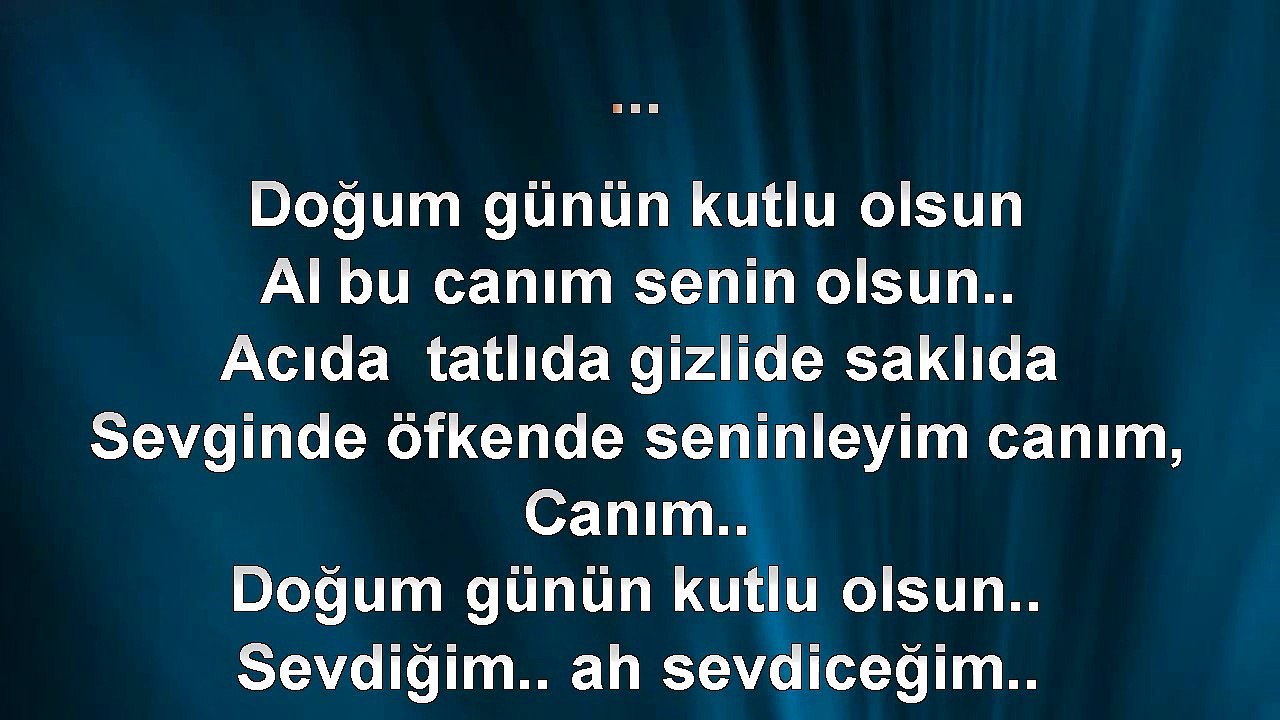 Tuğba Özerk - Doğum Günün Kutlu Olsun - (2009) TÜRKÇE KARAOKE