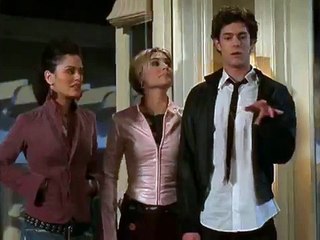 The O.C. - Playstation Kissing Romantic scenes