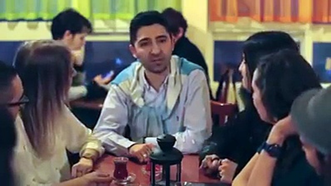 Bu gençler bir harika ! bakın 90'lar pop müziğini nasıl yorumlamışlar