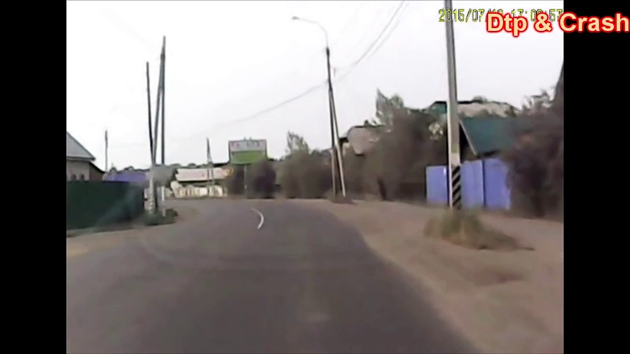 Пьяный водитель совершил дтп .The drunk driver made road accident