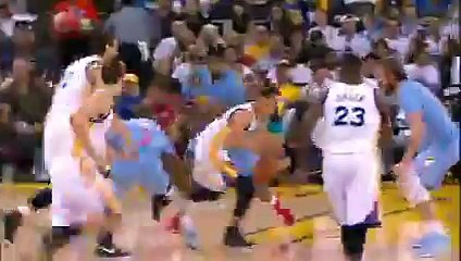 Best 60 Crossovers- 2015 NBA Season_13