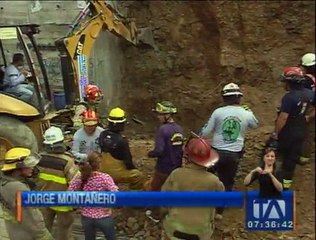 Desplome de un muro deja dos muertos en Guayaquil