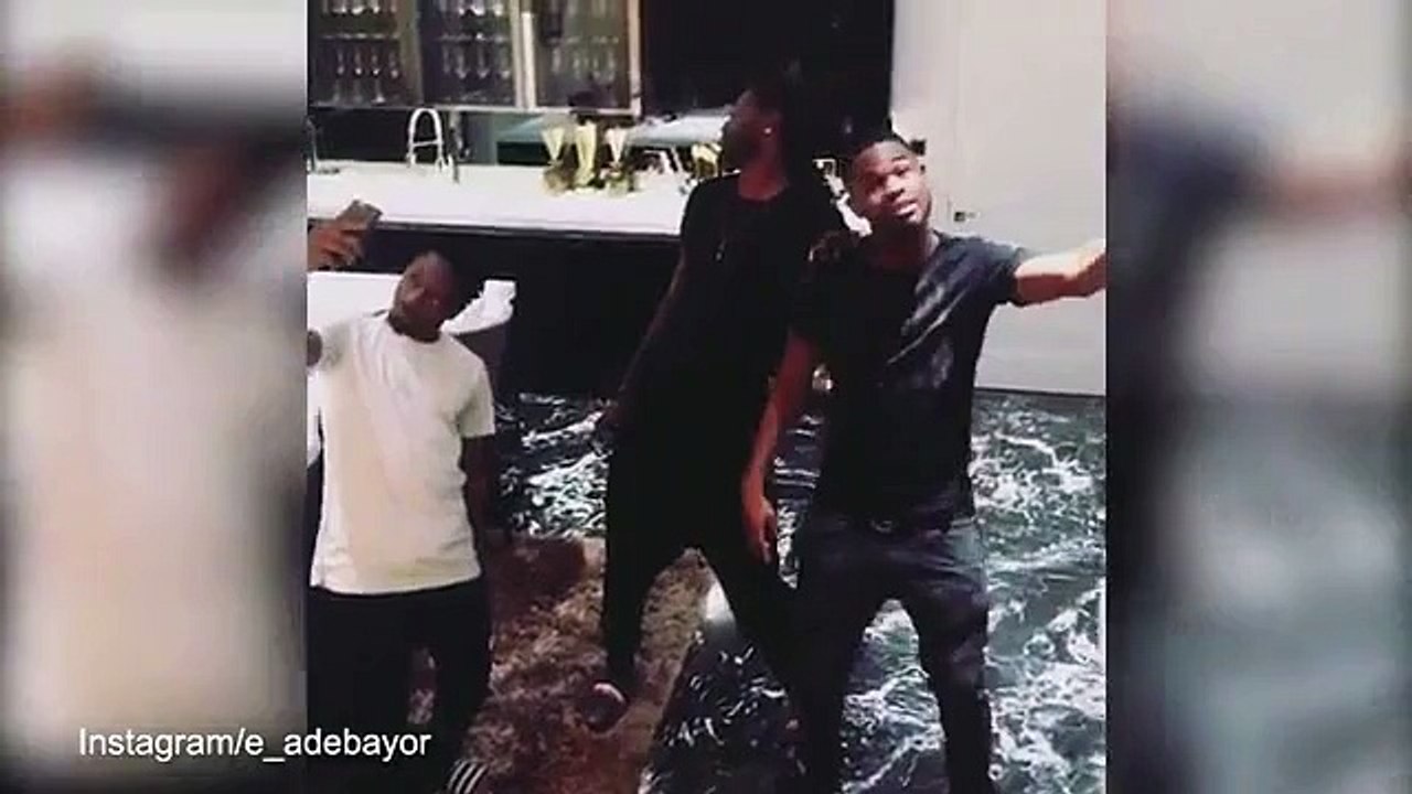 Adebayor'dan dans şov!