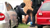 Australia clamps-down on terror in raids