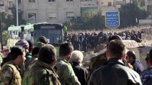 Rebeldes sírios deixam Homs após acordo com regime
