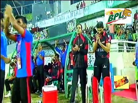 Shahid Afridi Match Winning Sixes Highlights - Sylhet Super Stars vs Dhaka Dynamites BPL 2015