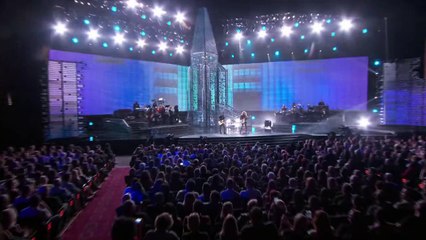 Miguel + Tori Kelly Sing - Free Your Mind (En Vogue) - Shining A Light: A Concert for Progress - 2015