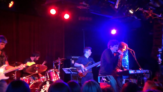 «Человек» А.Бон (Москва, «16 тонн», 6.12.2015) (Marina White)