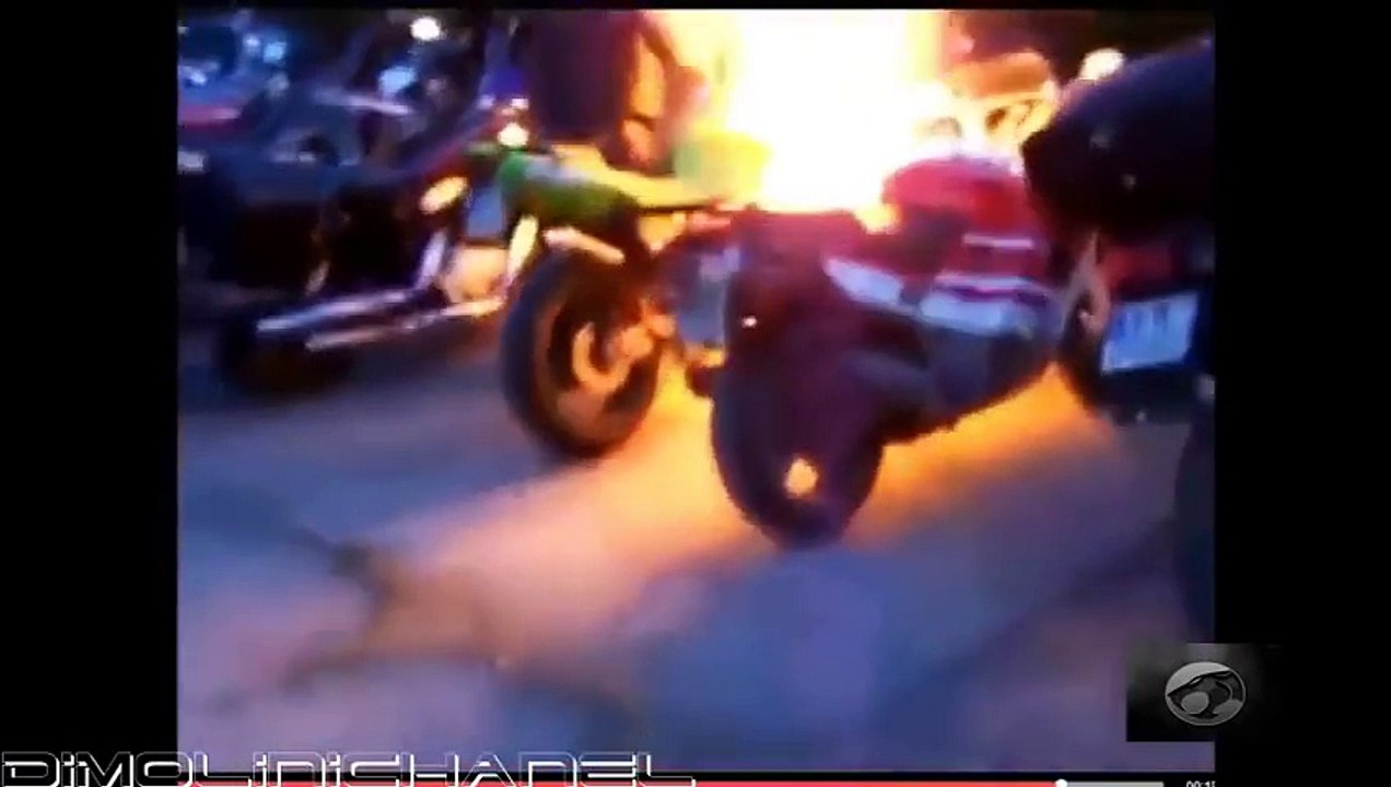 Những pha hài hước khó đỡ [Hiếu Chu]