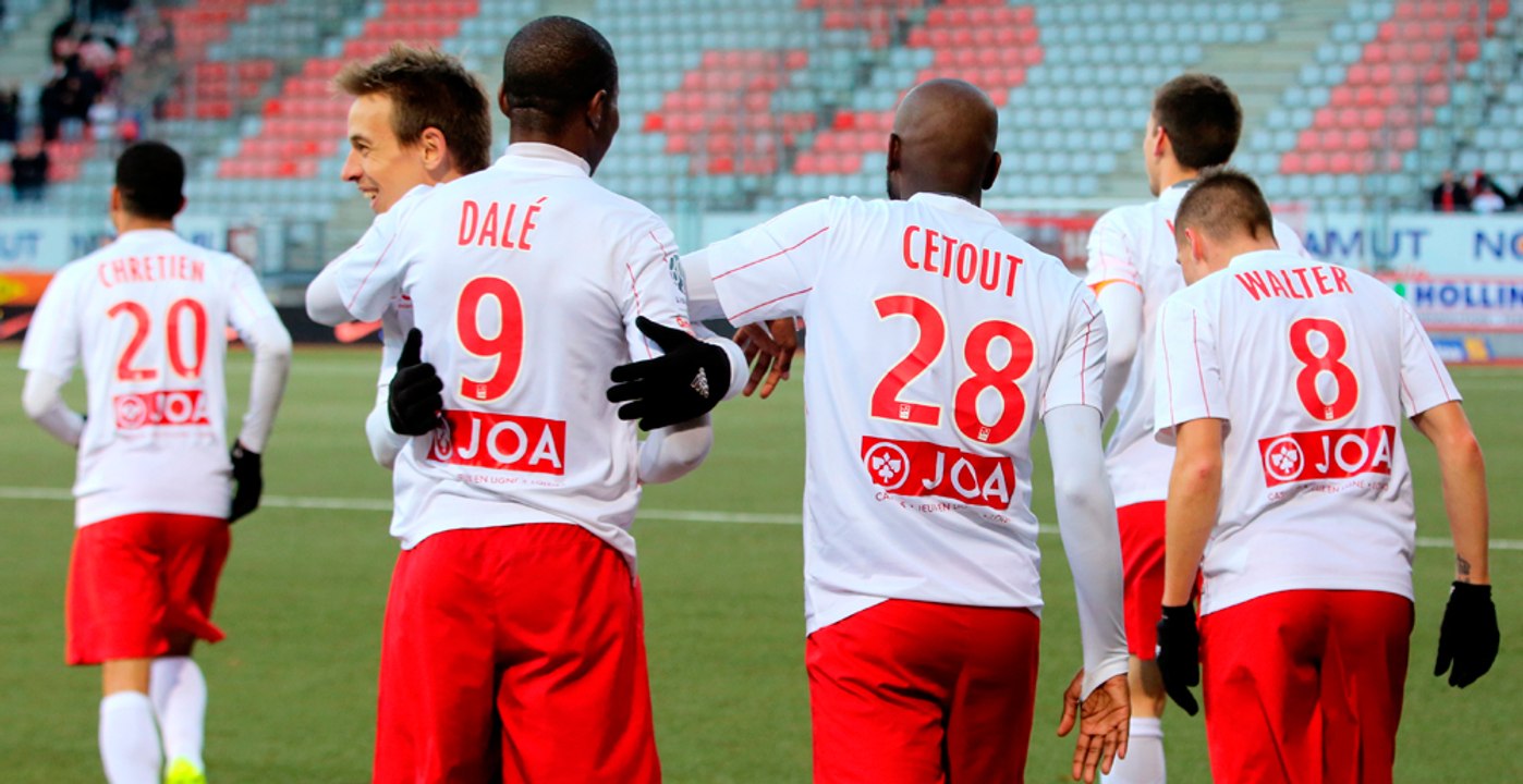Joa sur les maillots