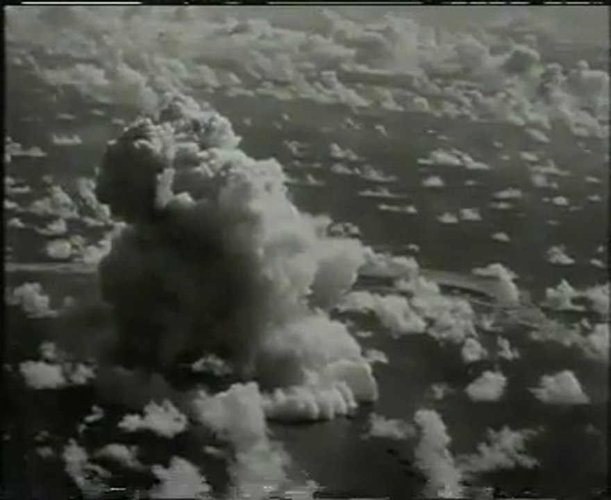 Baiting the Bear - The Strategic Air Command at the time when the COLD WAR threatened to get HOT