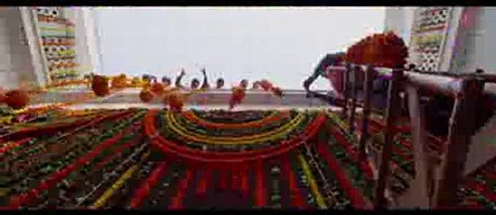 Queen_ London Thumakda Full Video Song _ Kangana Ranaut, Raj Kumar Rao_(240p)