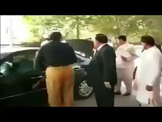 ye dusra dhamka ho gya ha nazreen