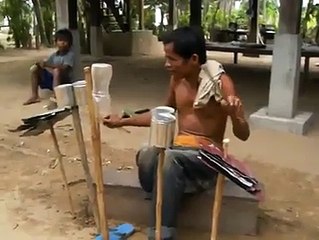 How Blind Man Is Drumming....Unbelievable