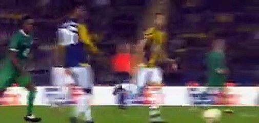 Kris Commons Goal - Fenerbahce 1 - 1 Celtic - 10_12_2015