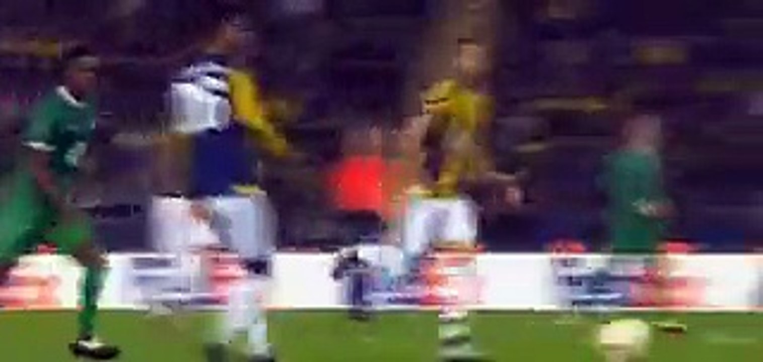 Kris Commons Goal - Fenerbahce 1 - 1 Celtic - 10_12_2015