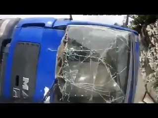 when ALLAH is with you (jino ALLAH rkhy onu kon chkhy)