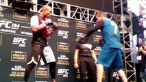 Aldo, McGregor, Weidman e Rockhold mostram técnicas em treino antes do UFC 194