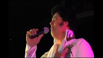 Shelby Daniels sings 'It's Midnight' at Elvis Day 2010 (video