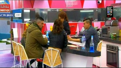 Danielle y Sargento #24