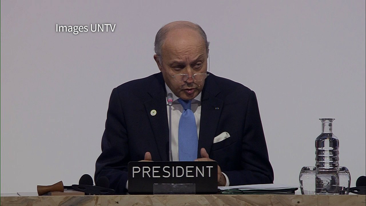 COP21: "proposition de texte final" vendredi, espère Fabius