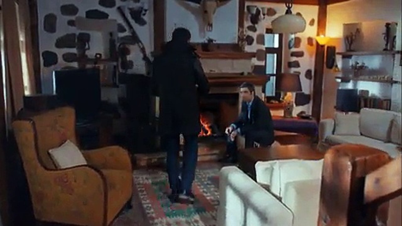 مسلسل وادي الذئاب الموسم 10 الحلقة 24