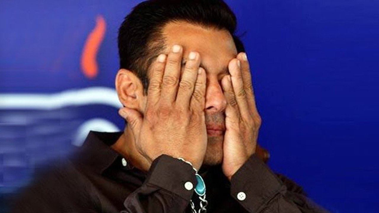 Salman Khan CRIES In COURT | Acquitted in 2002 Hit-And-Run Case