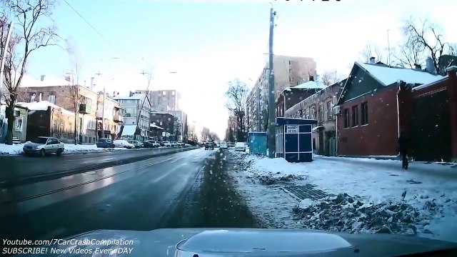 Car Crashes Compilation # 425 - December 2014 / Подборка Аварий и ДТП 20