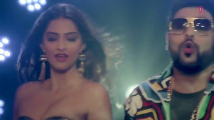 Abhi Toh Party Shuru Hui Hai - Khoobsurat