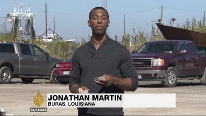 Louisiana uses oysters to restore coast
