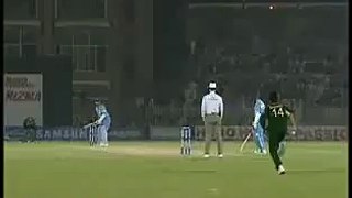 Shoaib akhter brilliance to dismiss Sehwag