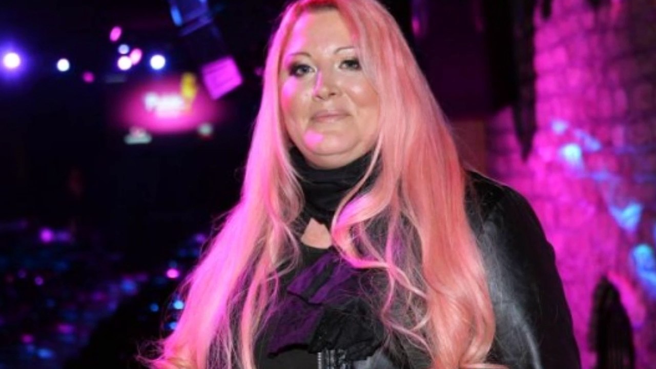 Loana de retour sous le feu des projecteurs… amincie !