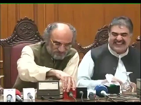 President PMLN Balochistan Sanaullah Zehri And CM Balochistan Aslam Raisani’s Vulgar Encounter with Farzana Raja