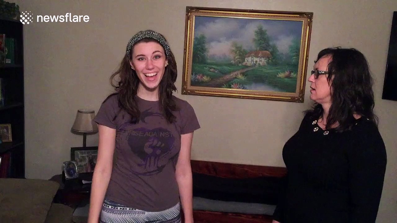 How to get out of police handcuffs without a key