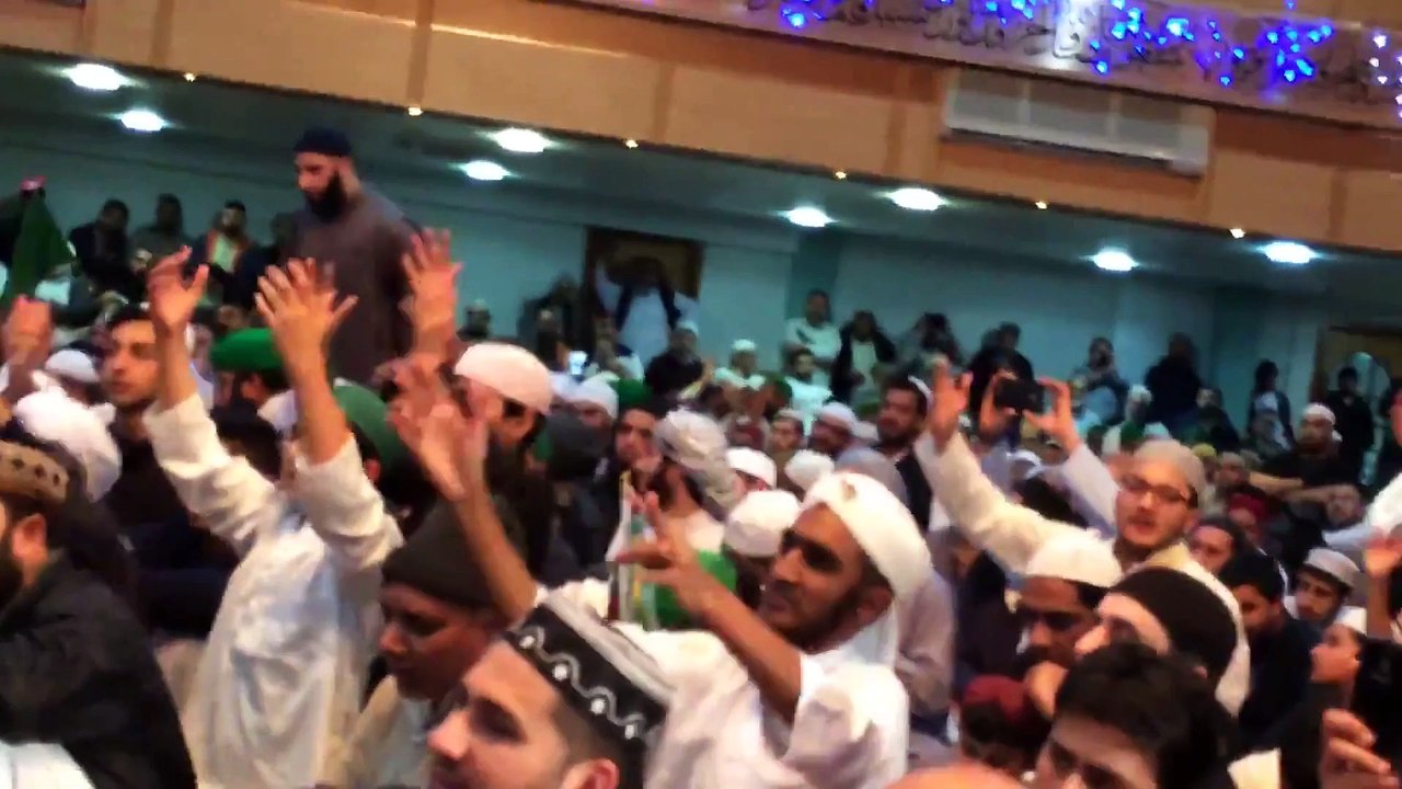 Manchester mehfile naat 2014 Alhaaj Owais Raza Qadri Ya Muhammad Noor e Mujassam