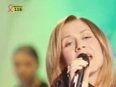Duo-Isabelle-Boulay-Lara-Fabian-Belle-Il