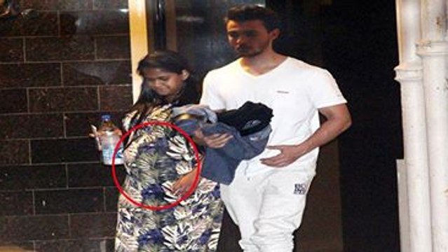 Salman khans sisterArpita flaunts her baby bump_...DAILY MOTION