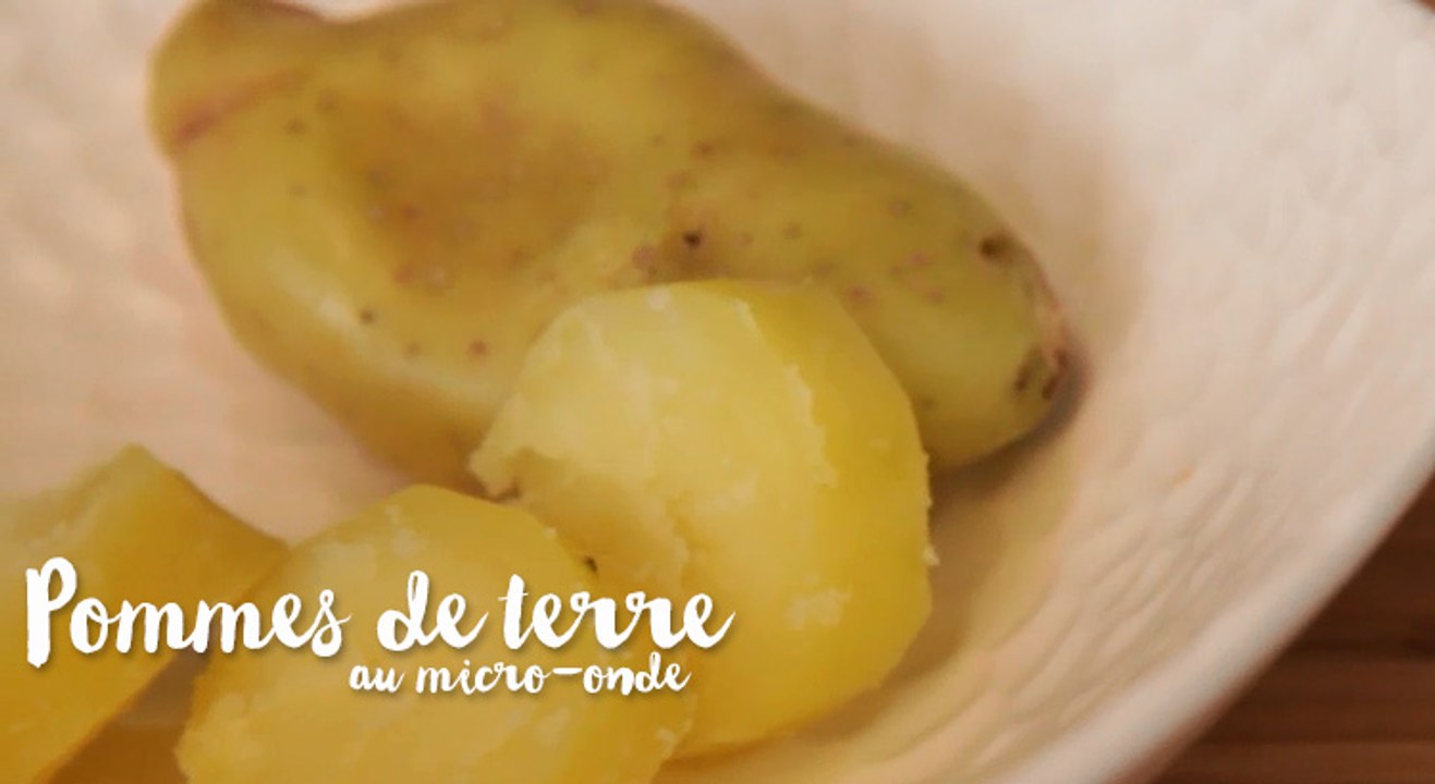 Comment cuire des pommes de terre au micro-onde ? - Gourmand