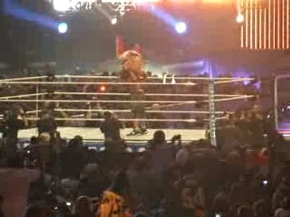 wrestlemania 23 - HBK vs Cena (4)