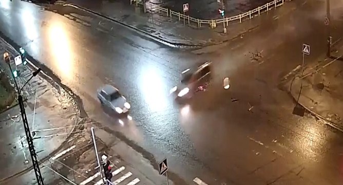 Accident violent lors d'une course poursuite en Russie