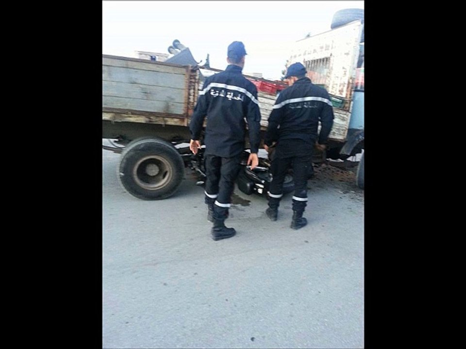 حادث قاتل بمنزل عبد الرحمان اسفر عن وفاة شاب ... الله يرحمو
