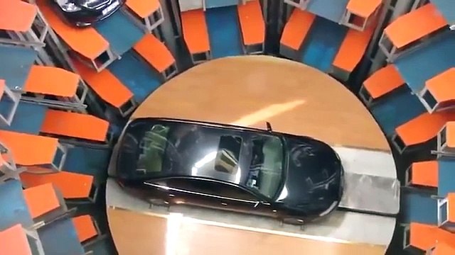 Вот такиХ бы парковок, да побольше))))))