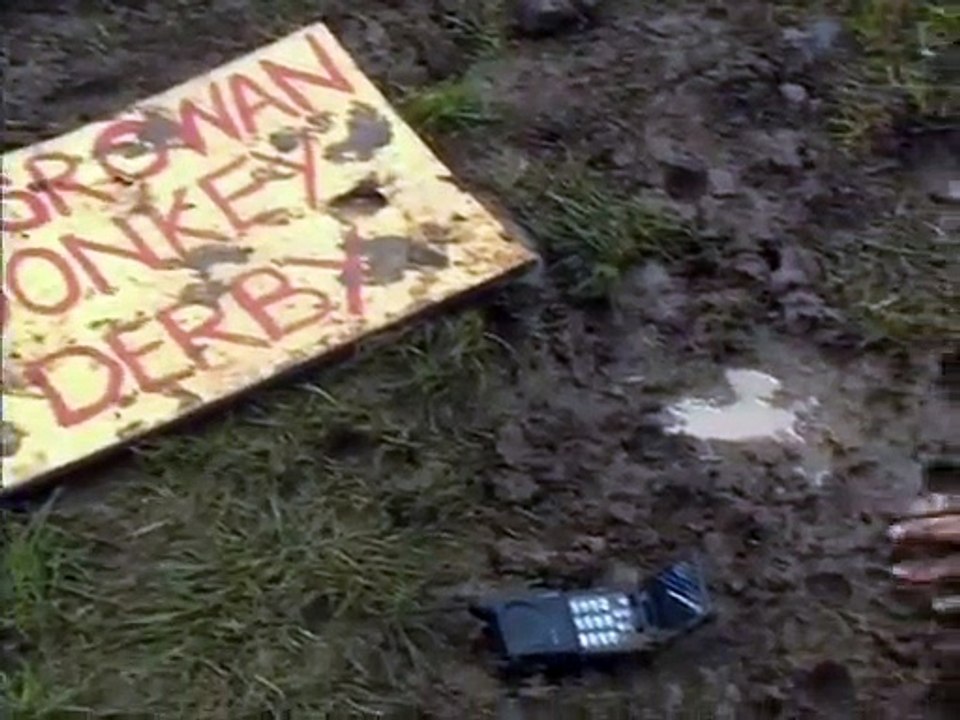 Father Ted - 2x10 - Flight into Terror
