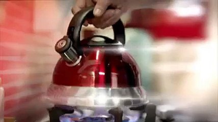 The stunning Fawad Afzal Khan featuring in the new Tapal Tea Tv commercial ...